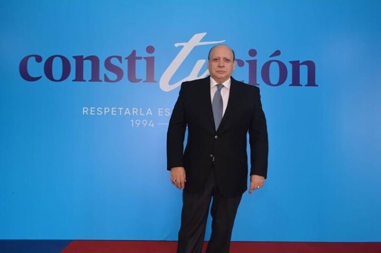 Martínez Llano: No podemos ser ingenuos al tomar las decisiones