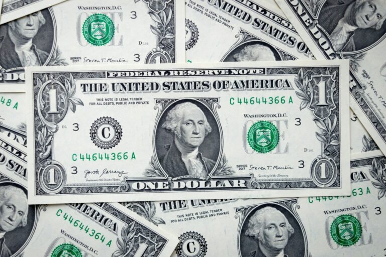 Dólar hoy, dólar blue hoy: a cuánto cotiza este lunes 17 de febrero