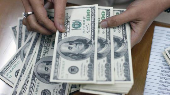 A cuánto cerró el dólar blue hoy, jueves 20 de febrero de 2025