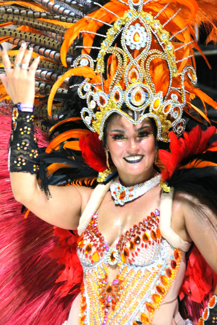Para que nadie lo dude, Corrientes es Capital y Reino Nacional del Carnaval