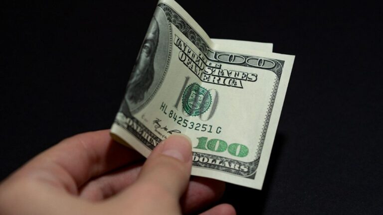 Dólar: a cuánto cotiza este miércoles 19 de febrero
