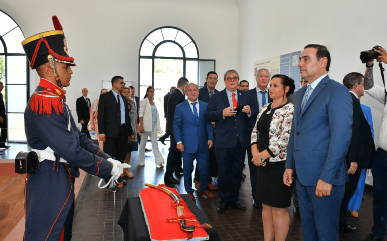 Valdés bregó por la unión fraterna de las provincias para un país más justo y equilibrado