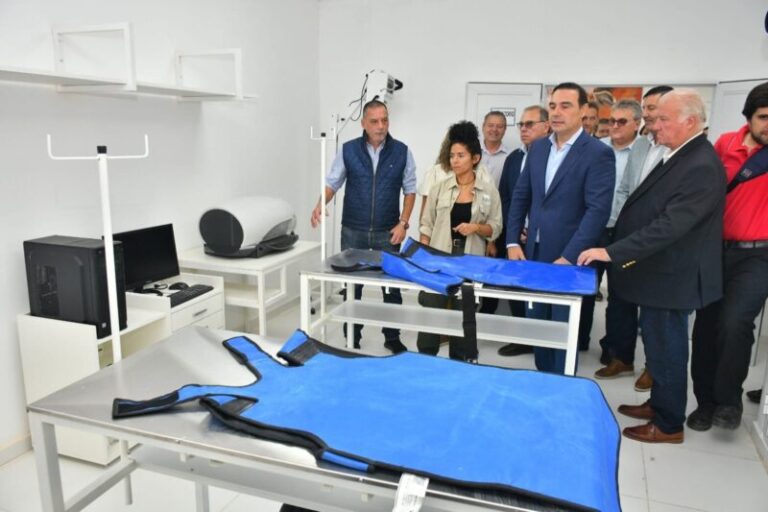 Centro Aguará: Valdés inauguró una clínica de atención veterinaria