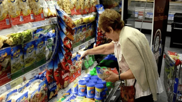 La línea de la pobreza subió a $1.057.923