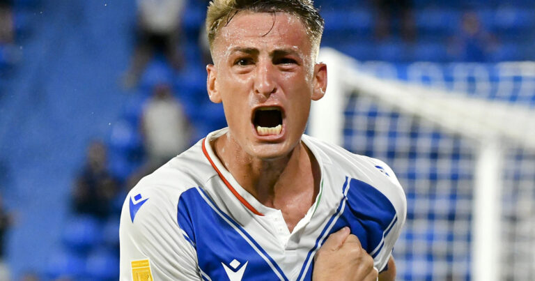 Partidos de hoy, lunes 17 de marzo: horario y en que canal los pasan