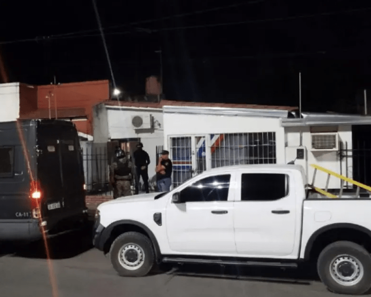 Desbarataron un kiosco narco en el barrio Celia