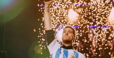 Michael Bublé es fanático de un club argentino y así lo confirmó en su llegada a la Argentina