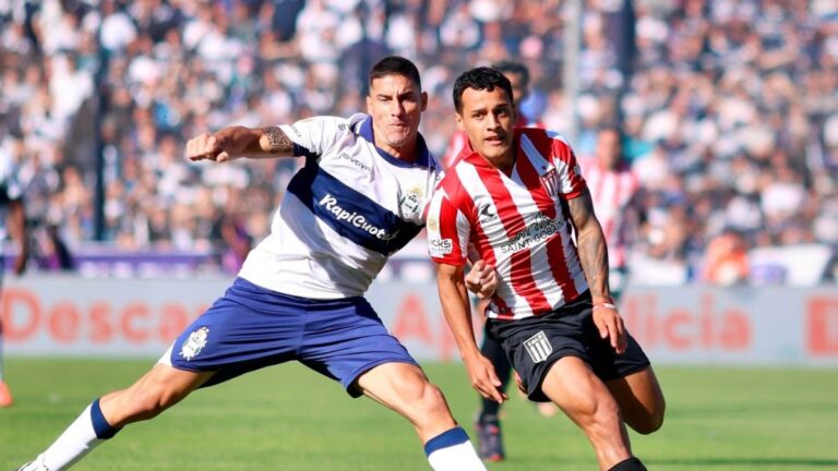 Gimnasia y Estudiantes empataron 1-1 en el clásico platense