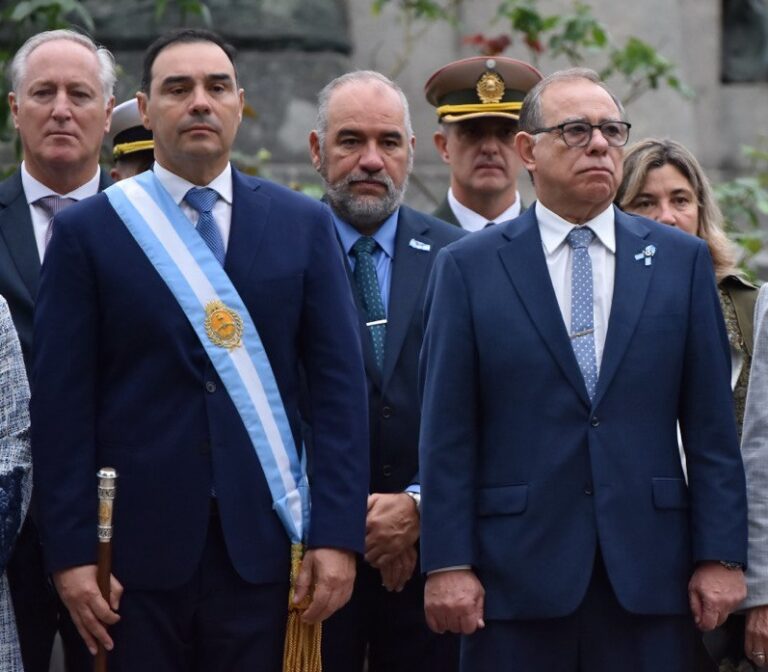 Gustavo Valdés garantizó finanzas municipales estables y bajo control