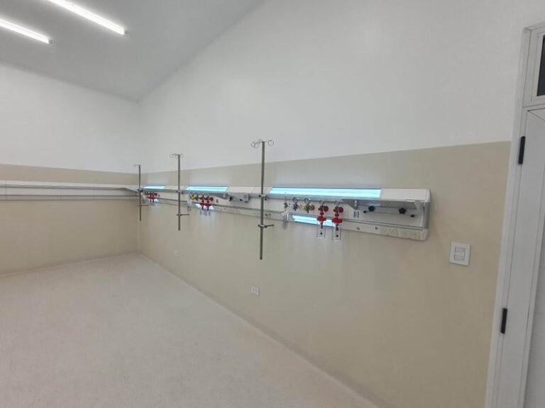 Continúan obras en la terapia del hospital El Salvador de Bella Vista