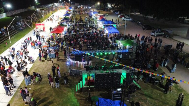 Los emprendedores y artesanos celebraron en Saladas