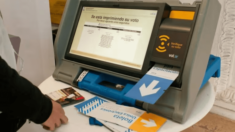 La Justicia autorizó a difundir los resultados de las elecciones del domingo antes de las 21