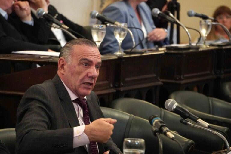 Noel Breard: Vamos Corrientes oxigena con continuidad y alternancia