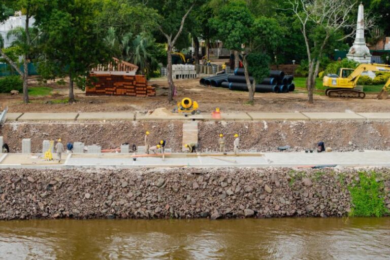 Avanzan las obras en la costanera de Goya