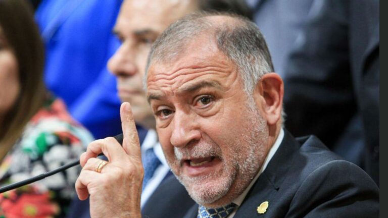 Hasta Luis Juez desobedeció a Javier Milei y votó a favor de la emergencia en discapacidad