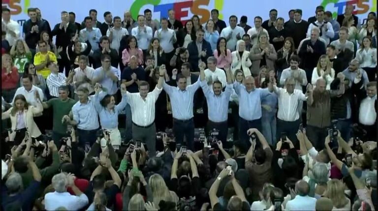 Vamos Corrientes quiere liquidarlo en primera vuelta