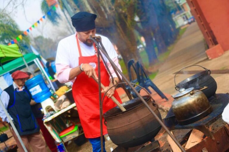 Sabor y tradición: exitosa Fiesta del Guiso Tropero en Santo Tomé
