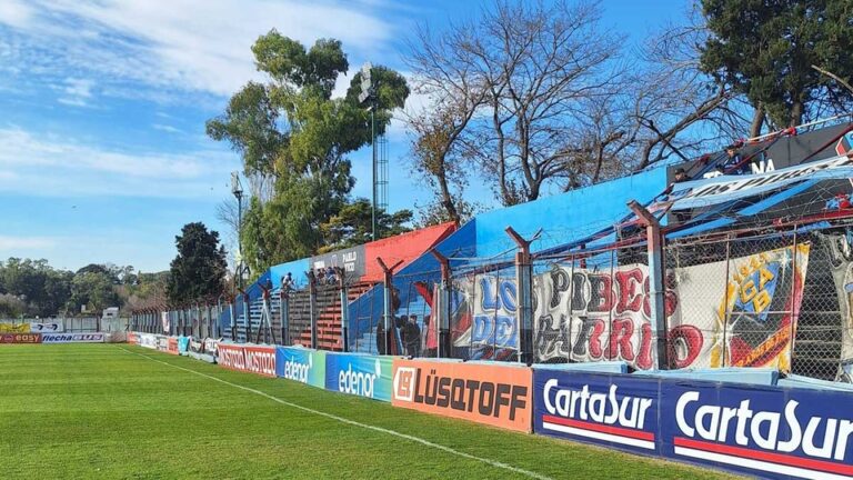 Brown de Adrogué apartó a un DT por enviarle mensajes inapropiados a un juvenil