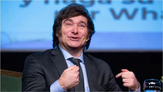 Nueva encuesta en Córdoba: 1 de cada 2 cordobeses votará Milei en octubre pese a ser más pobre