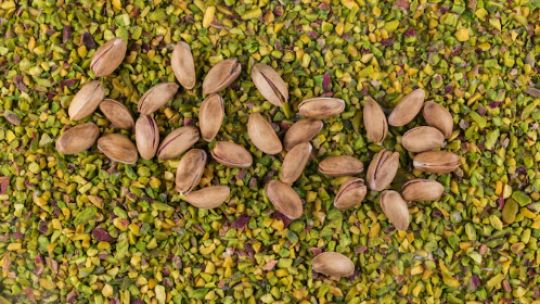 El furor por el chocolate con pistacho provoca faltantes y precios récord en Argentina