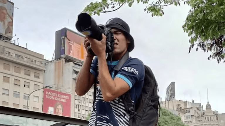 Citan a indagatoria al gendarme que disparó el gas lacrimógeno que hirió al fotógrafo Pablo Grillo