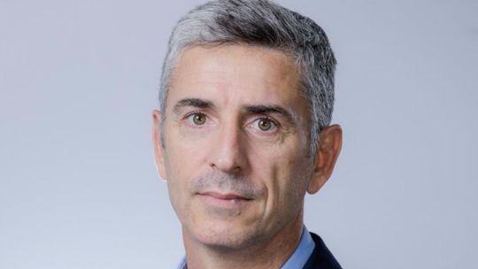 Segura: Está dándose un fuerte cambio en la estructura económica