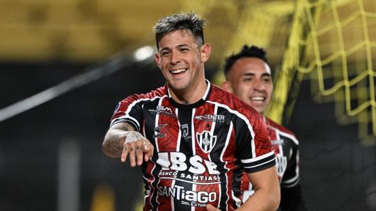 Central Córdoba goleó en Uruguay y jugará ante Lanús los octavos de Copa Sudamericana