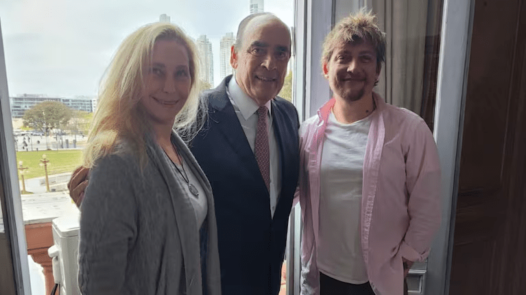 Tras las internas, Karina Milei y Santiago Caputo acercan posiciones para poner en marcha la campaña en PBA