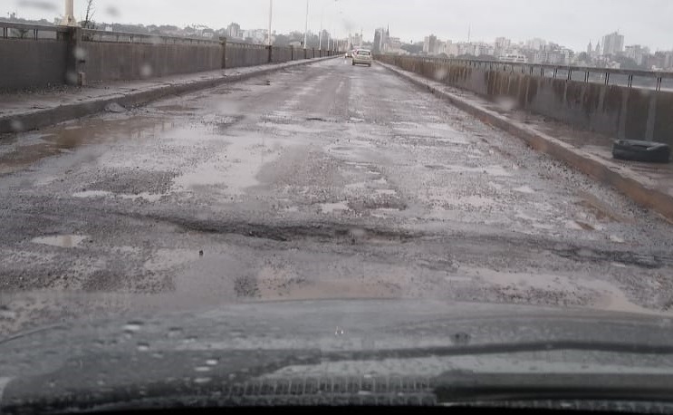 Provincia y Nación asfaltarán el puente de Paso de los Libres