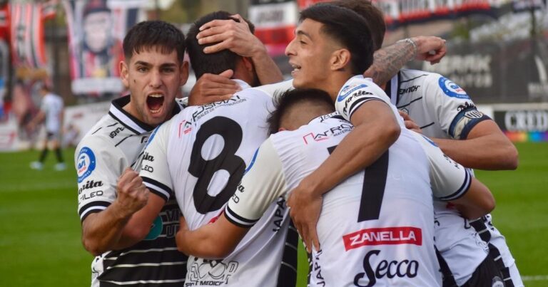 Duro golpe en casa: Chacarita cayó ante Estudiantes y perdió la punta