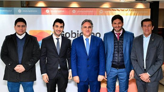 El Grito Federal suma 440 intendentes y lanza su ofensiva para condicionar al Congreso