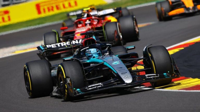 Máxima alerta en la Fórmula 1: la grave acusación de George Russell contra Ferrari que puso bajo la lupa a la escudería