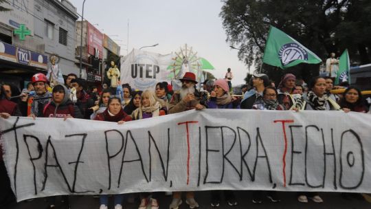 La CGT leyó un documento en Plaza de Mayo por San Cayetano: qué dice y por qué critica al Gobierno