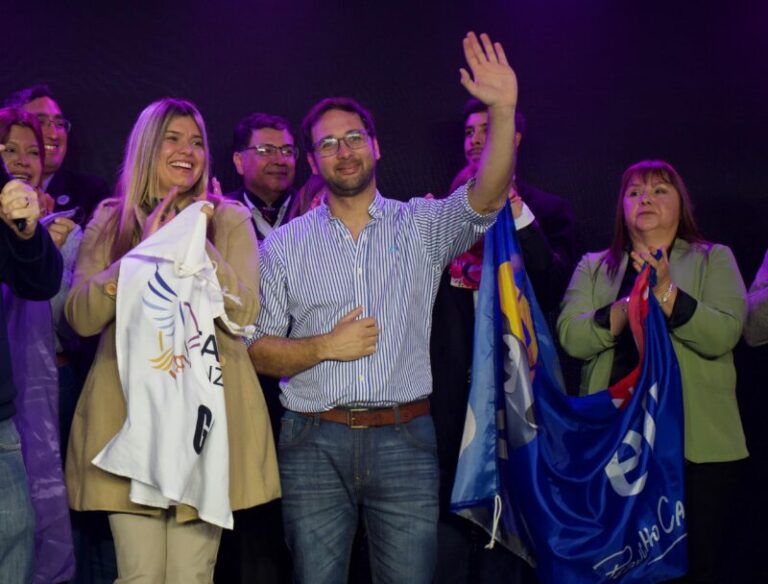 Pedrito: Atendemos el teléfono a todos y a cualquier hora