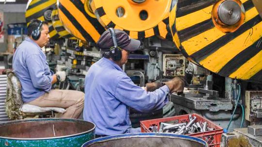 Industriales impulsan cambios para flexibilizar la reasignación de tareas