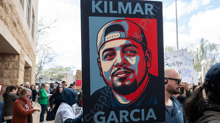 EE.UU. quiere deportar a Uganda a un migrante convertido en símbolo de la lucha contra la política migratoria