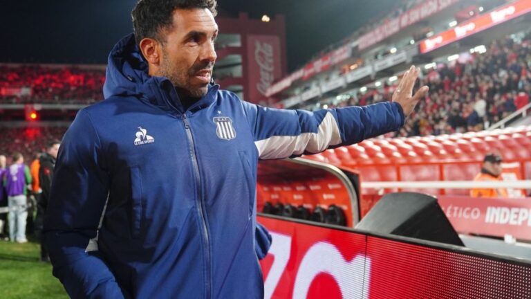 La firme decisión que tomó Carlos Tevez ante la crisis de Talleres: «En ningún momento se me pasó…»