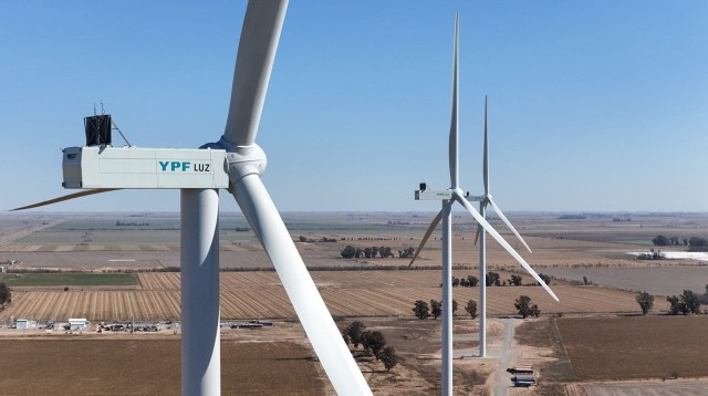 YPF Luz lanza la primera plataforma blockchain para la venta de electricidad a gran escala