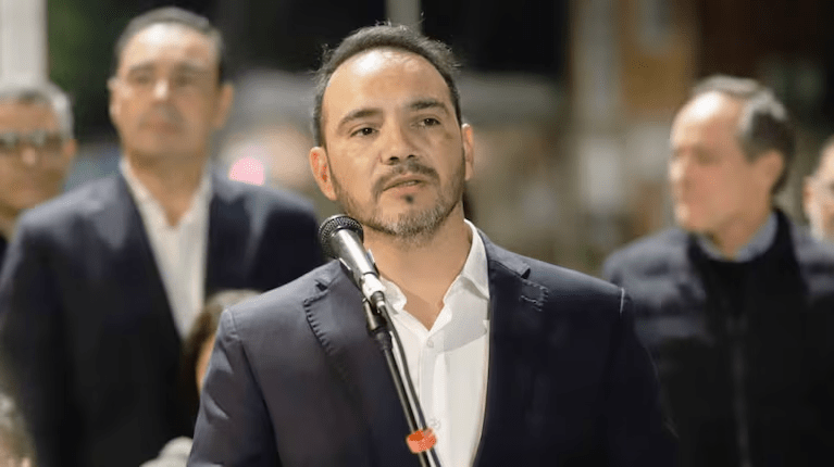 El gobernador electo de Corrientes acusó a la Casa Rosada de incumplir acuerdos ligados a las obras públicas