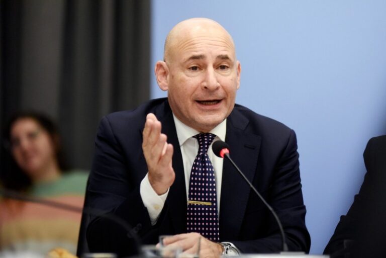 El abogado de Bullrich decía que Mileil estaba rodeadodechorros