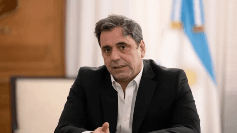 El Presidente designó como nuevo ministro del Interior a Lisandro Catalán