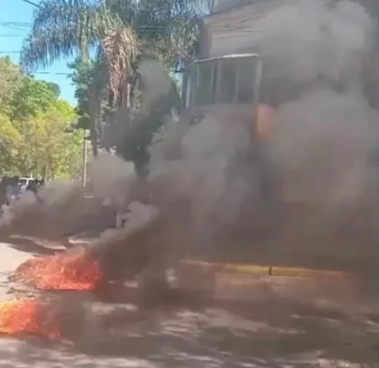 Ofreció llevar a su vecino a la casa y terminó atacándolo sexualmente