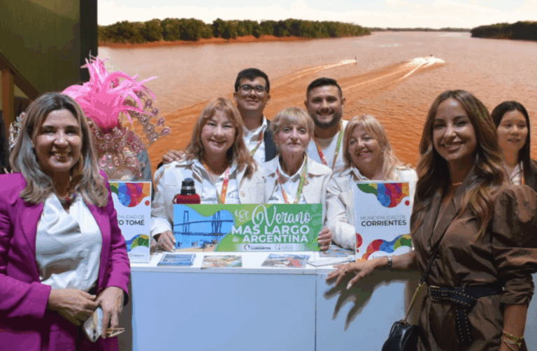 Con una variada y atractiva propuesta Corrientes seduce al país en la FIT 2025