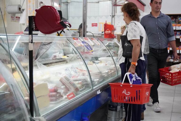 Supermercados: el gasto por habitante en Corrientes subió más que la inflación