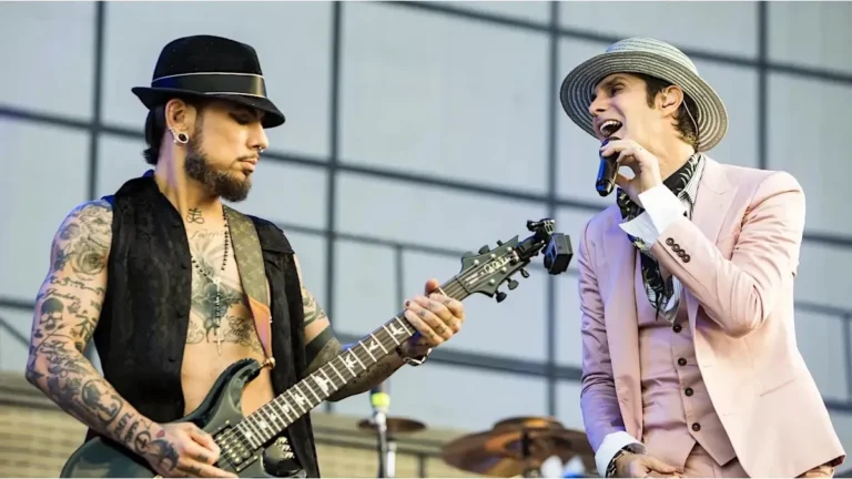 Vuelven? Perry Farrell se disculpó con sus compañeros de Jane’s Addiction tras la pelea durante un show