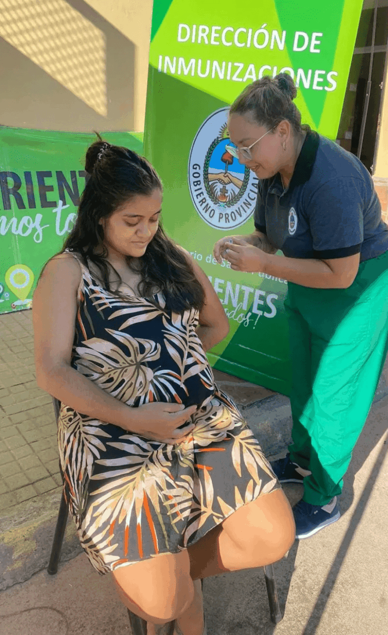 Comenzó la campaña de vacunación contra el Virus Sincicial Respiratorio.