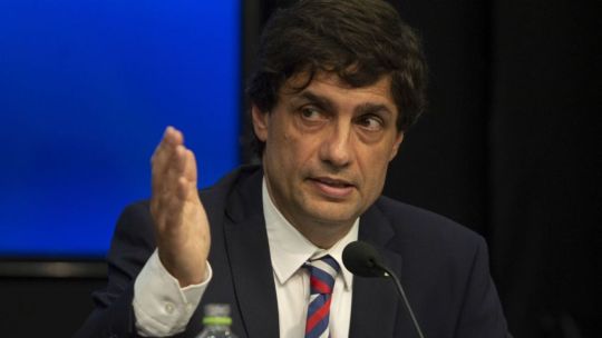 Hernán Lacunza analizó el déficit argentino y sostuvo que el gobierno no está holgado