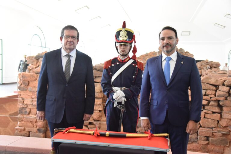 Yapeyú honró al Libertador en un nuevo aniversario de su nacimiento