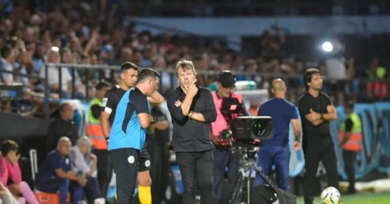 Con Belgrano puntero invicto, Zielinski no se mueve del paso a paso: «Ya pensaremos en el clásico…»