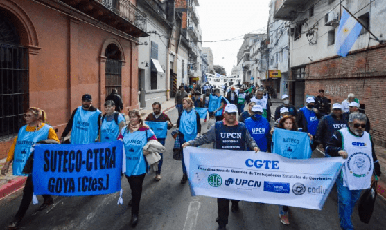 El arco gremial docente de Corrientes rechaza el aumento que anunció el Gobierno